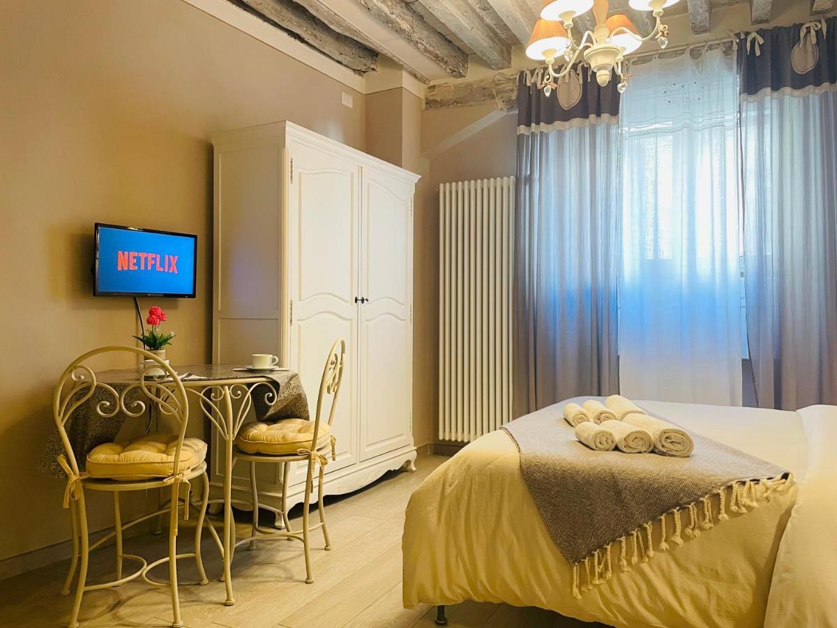 All'Interno Delle Mura Appartamento Con Wi-Fi E Netflix Лукка Экстерьер фото