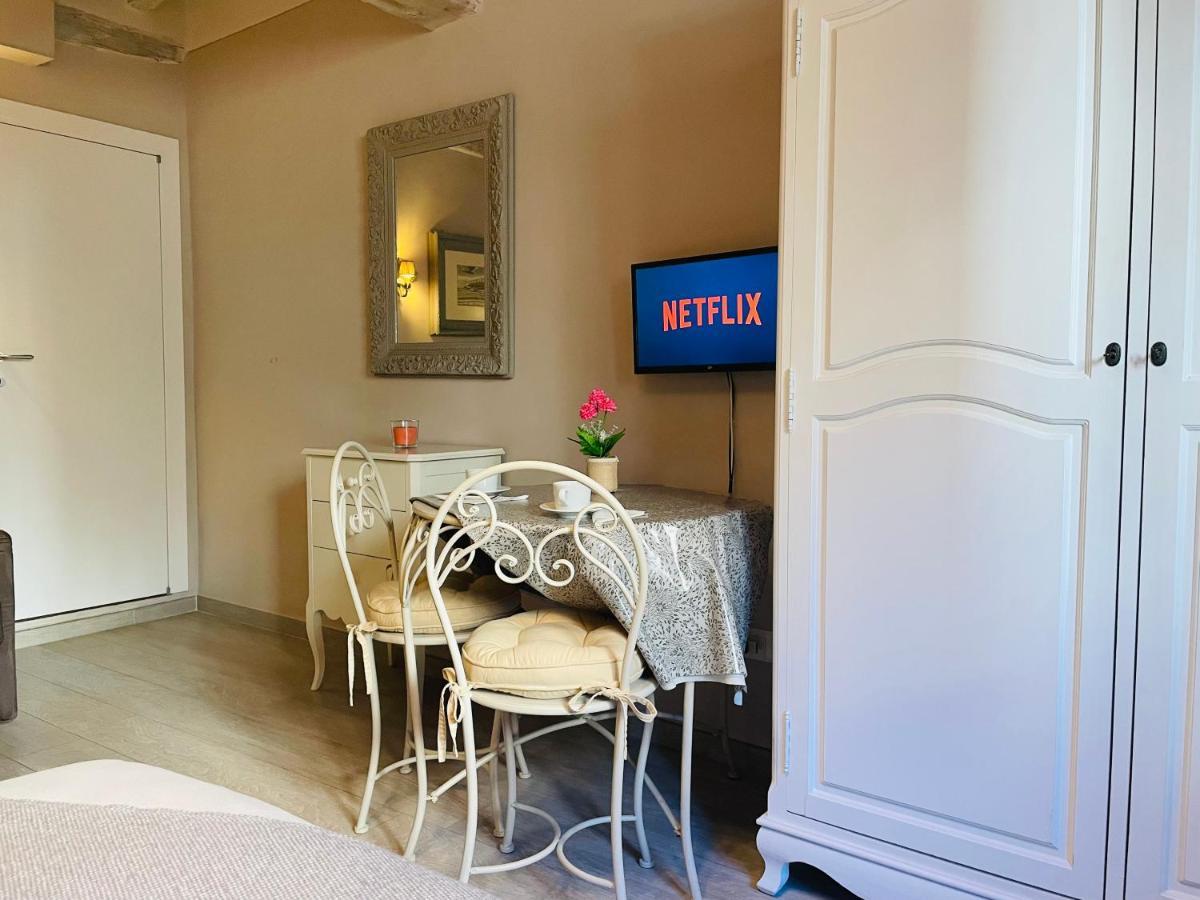 All'Interno Delle Mura Appartamento Con Wi-Fi E Netflix Лукка Экстерьер фото